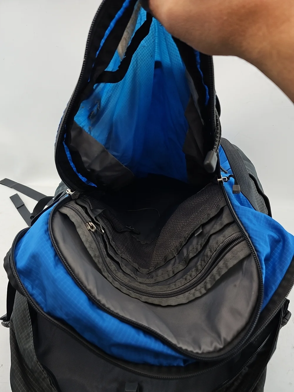 The North Face Angstrom 30 Backpack
